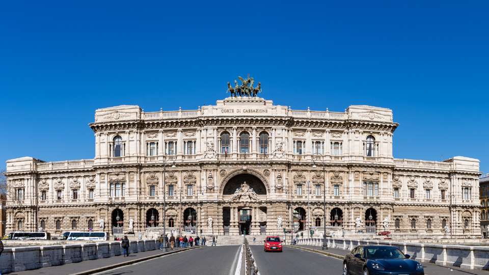 Cassazione su cartello autocarri dichiara inammissibile il ricorso di Iveco sulla prescrizione. Nuova conferma per le azioni risarcitorie di ALI- Antitrust Litigation Investment